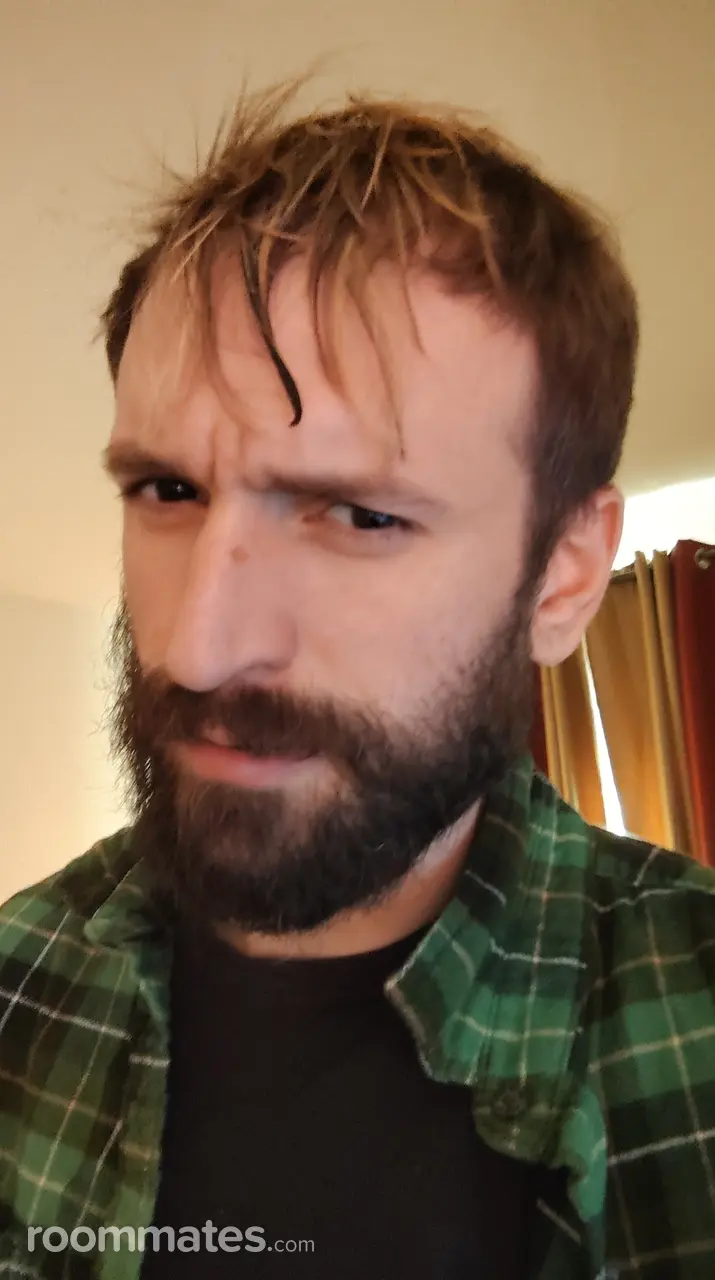 Profile photo 10 of 17