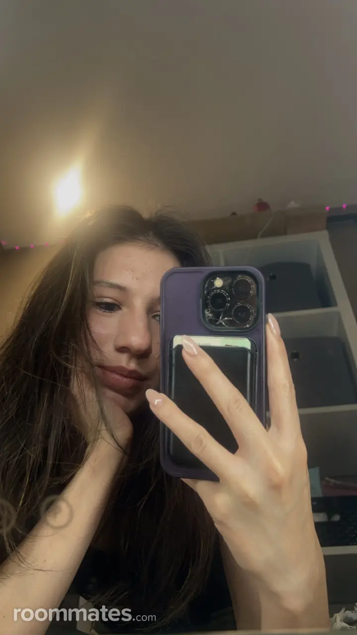 Profile photo 1 of 1