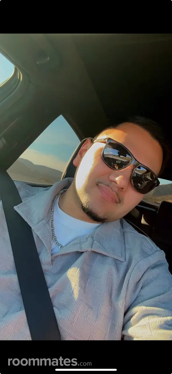 Profile photo 10 of 11