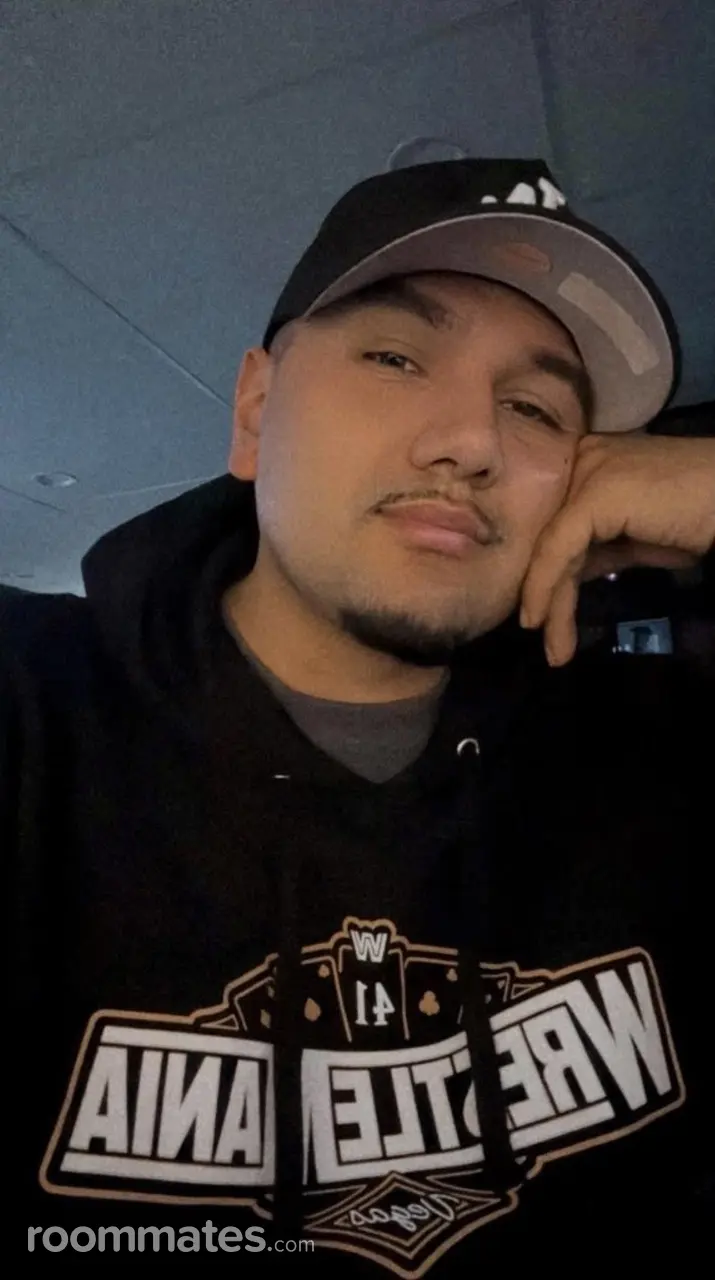 Profile photo 8 of 11