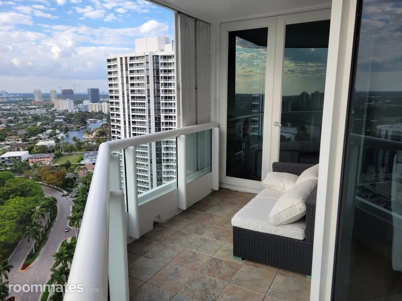 Profile photo 9 of 11