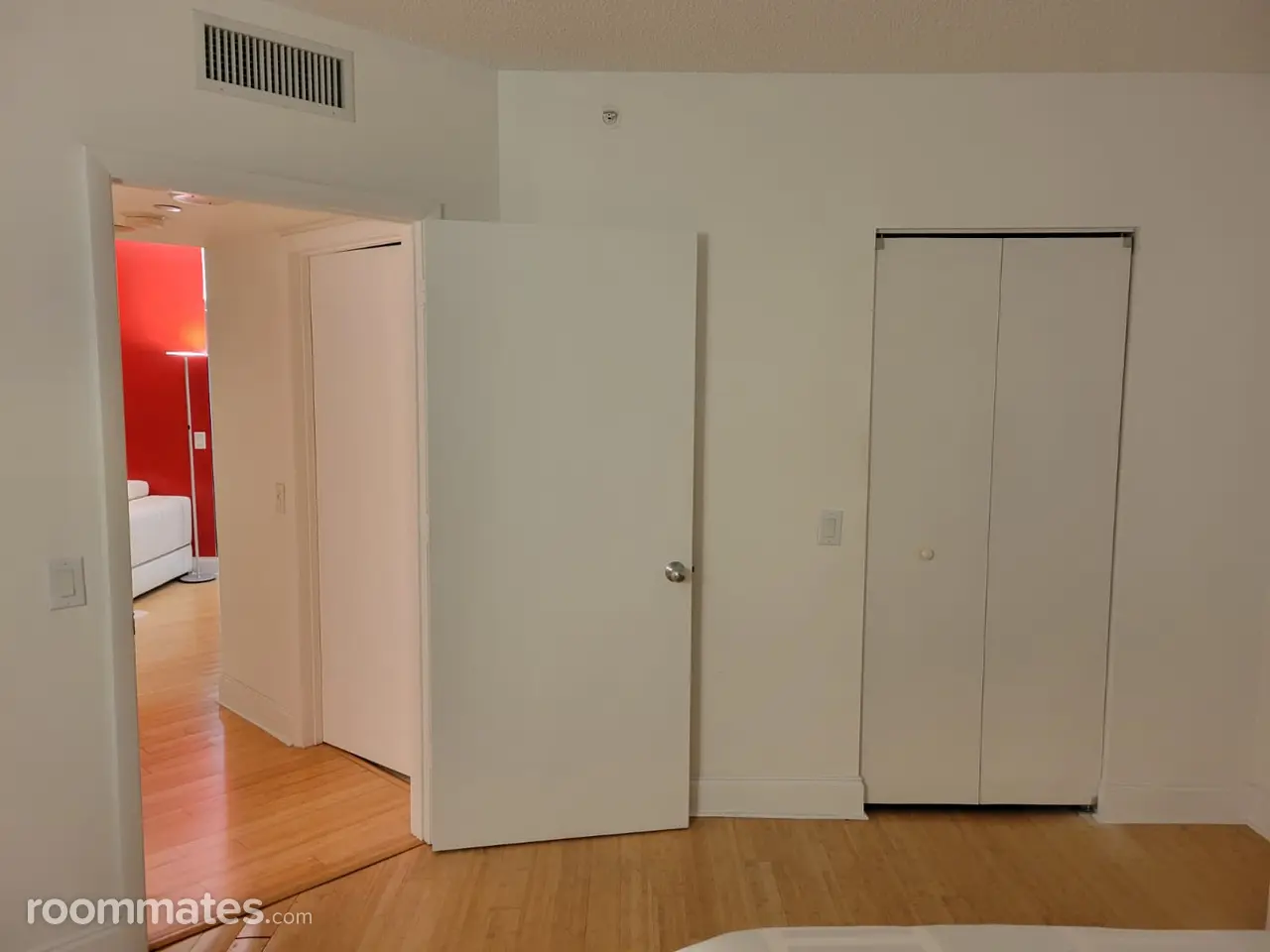 Profile photo 8 of 11