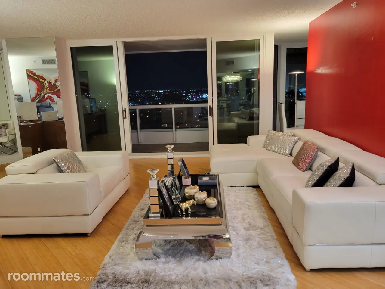 Profile photo 11 of 11