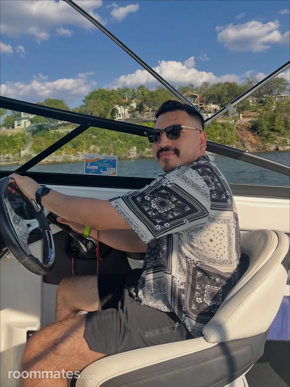 Profile photo 4 of 5