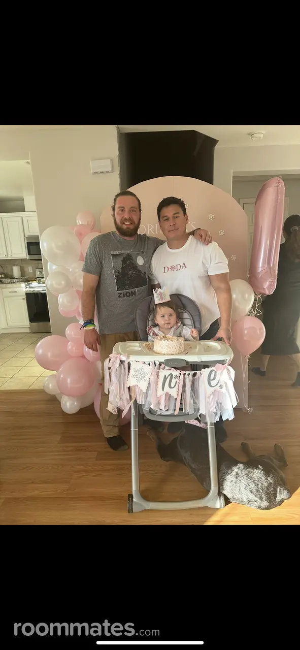 Profile photo 4 of 6