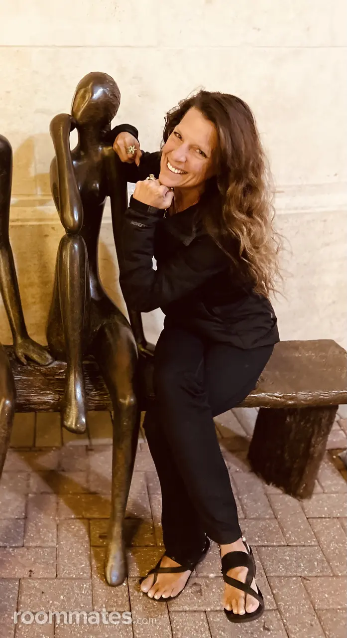 Profile photo 6 of 10