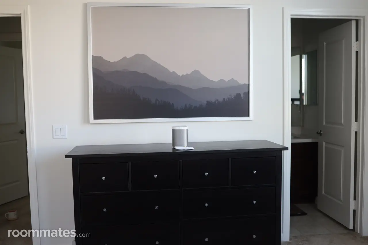 Profile photo 2 of 8