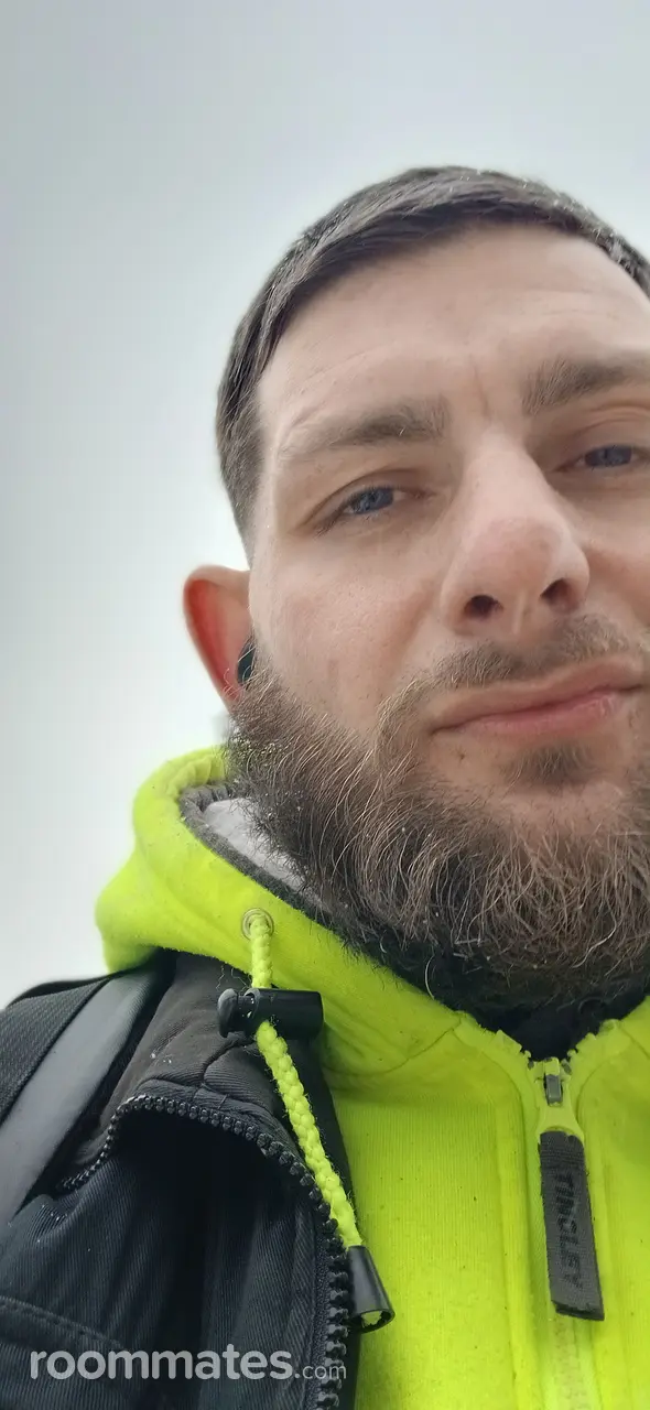 Profile photo 4 of 8