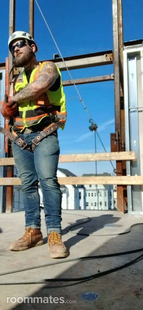 Profile photo 8 of 8