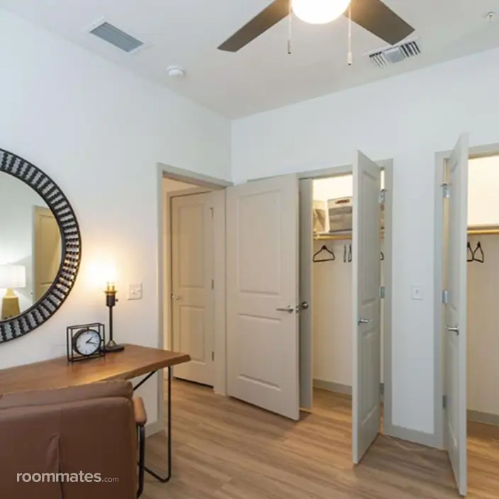 Room for rent in Wildwood, FL $1000, house