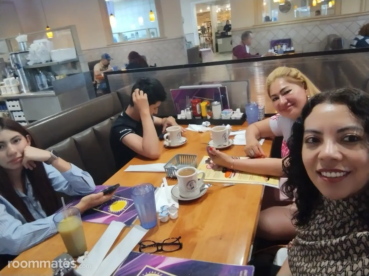 Profile photo 11 of 11