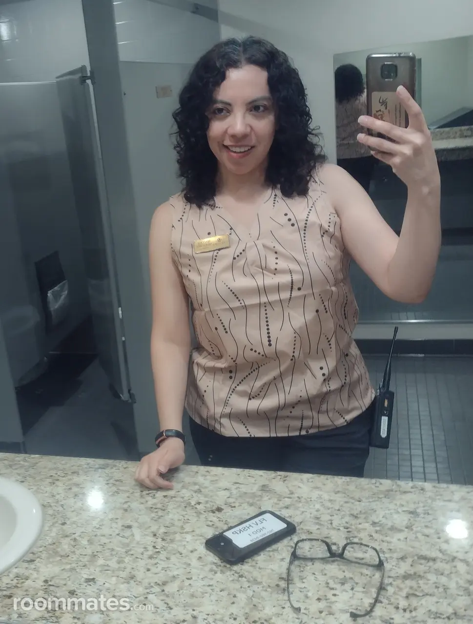 Profile photo 10 of 11