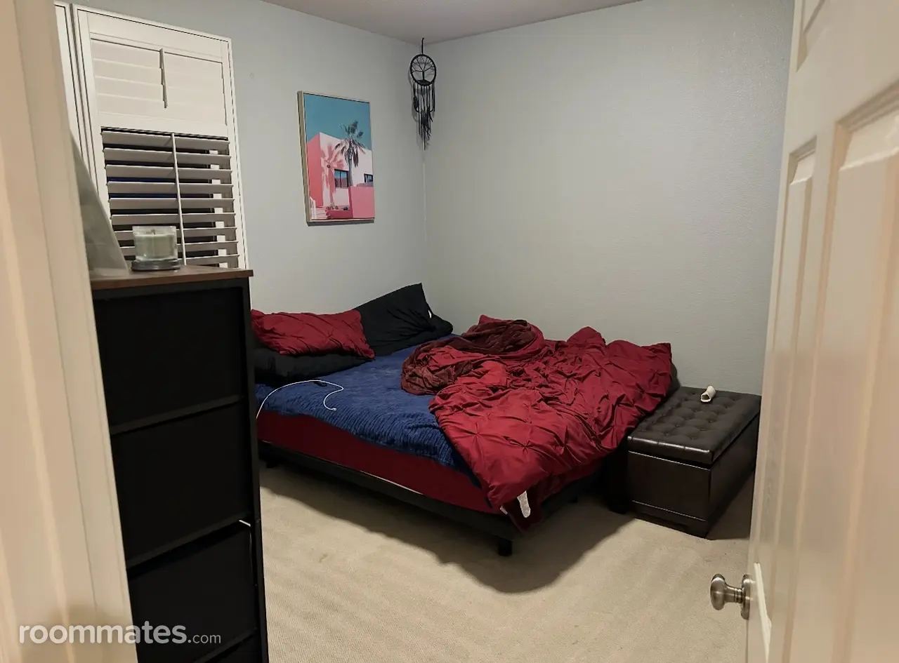 Profile photo 5 of 9