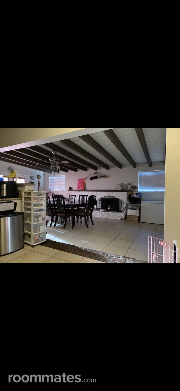 Profile photo 6 of 12