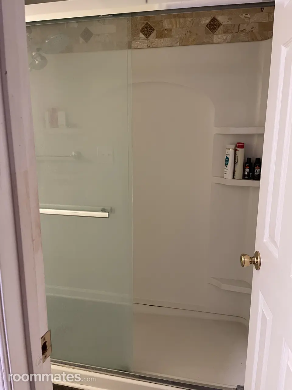 Profile photo 8 of 11