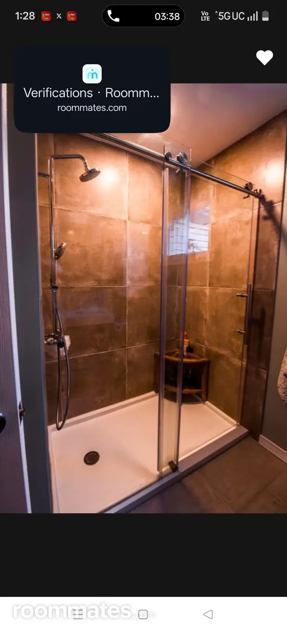 Profile photo 10 of 16