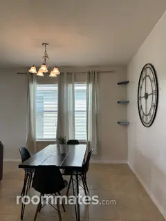 Room for rent in Kissimmee, FL $800, house