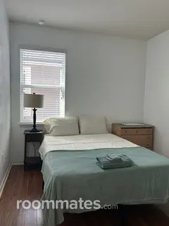 Room for rent in Kissimmee, FL $800, house