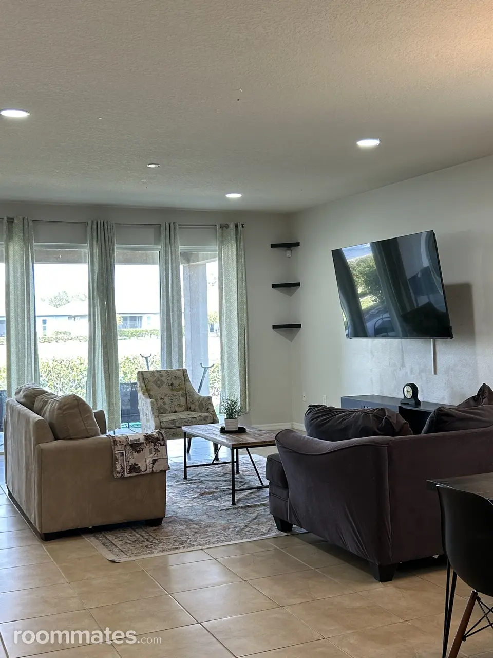 Profile photo 4 of 12