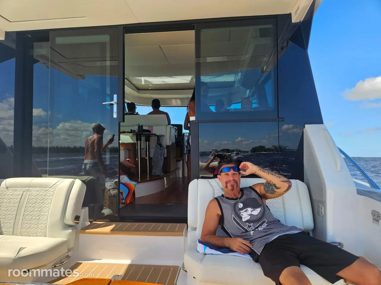 Profile photo 2 of 10