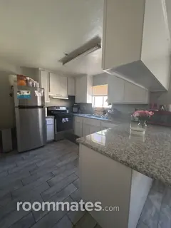Room for rent in Alhambra, CA $1000, townhouse
