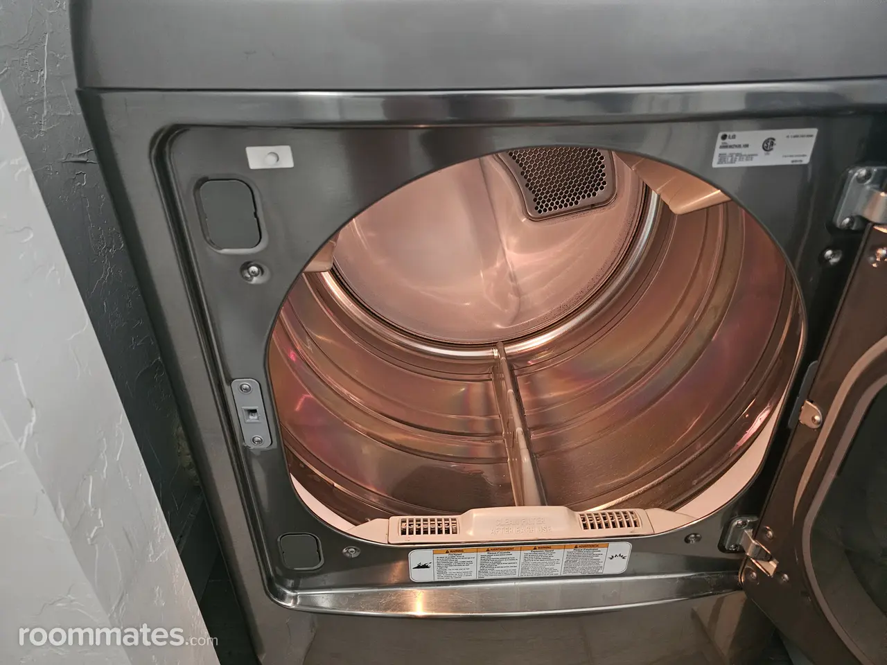 Profile photo 7 of 15