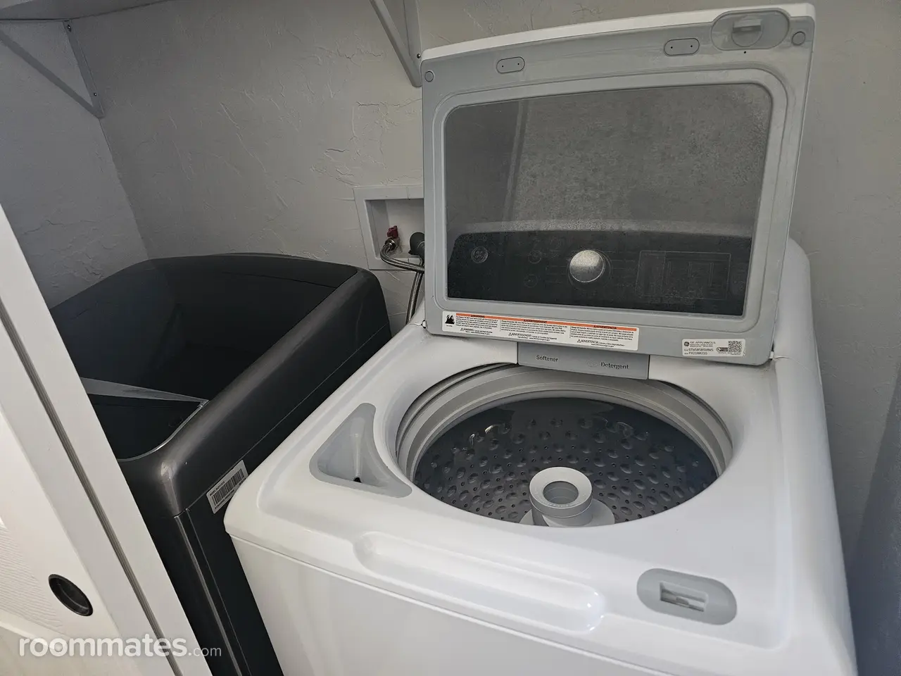 Profile photo 9 of 15