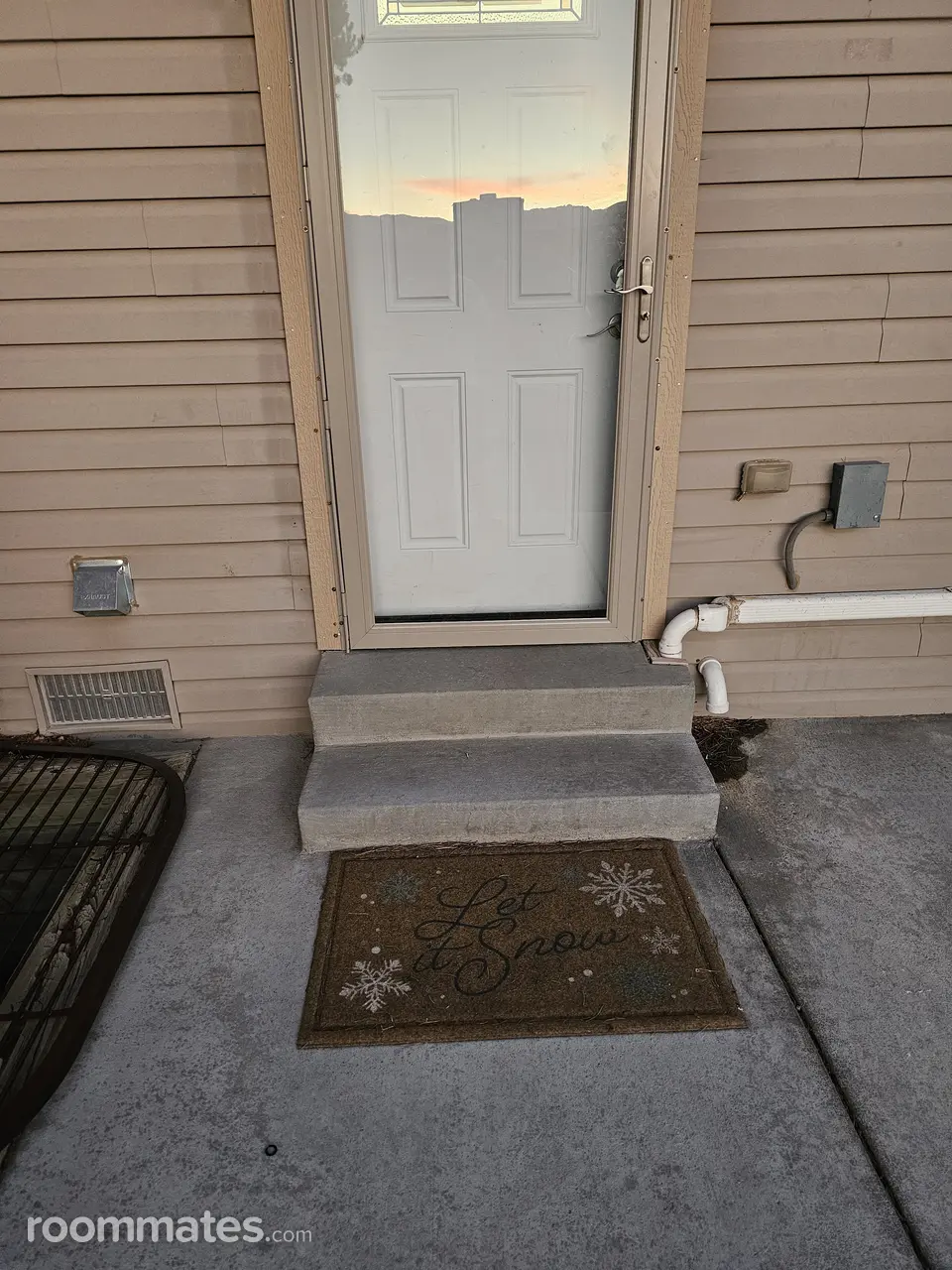 Profile photo 10 of 15