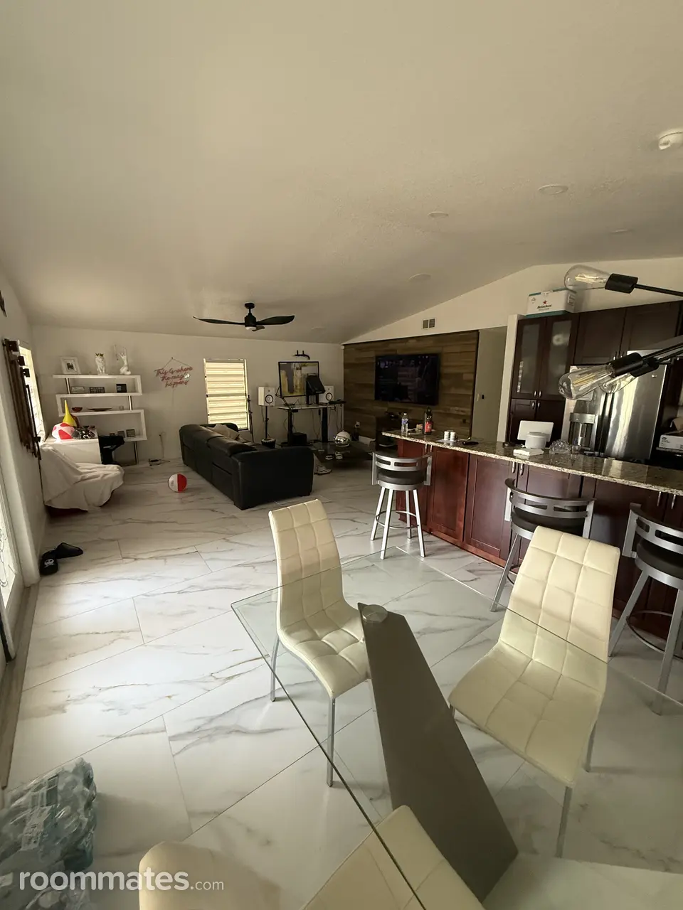 Profile photo 2 of 15