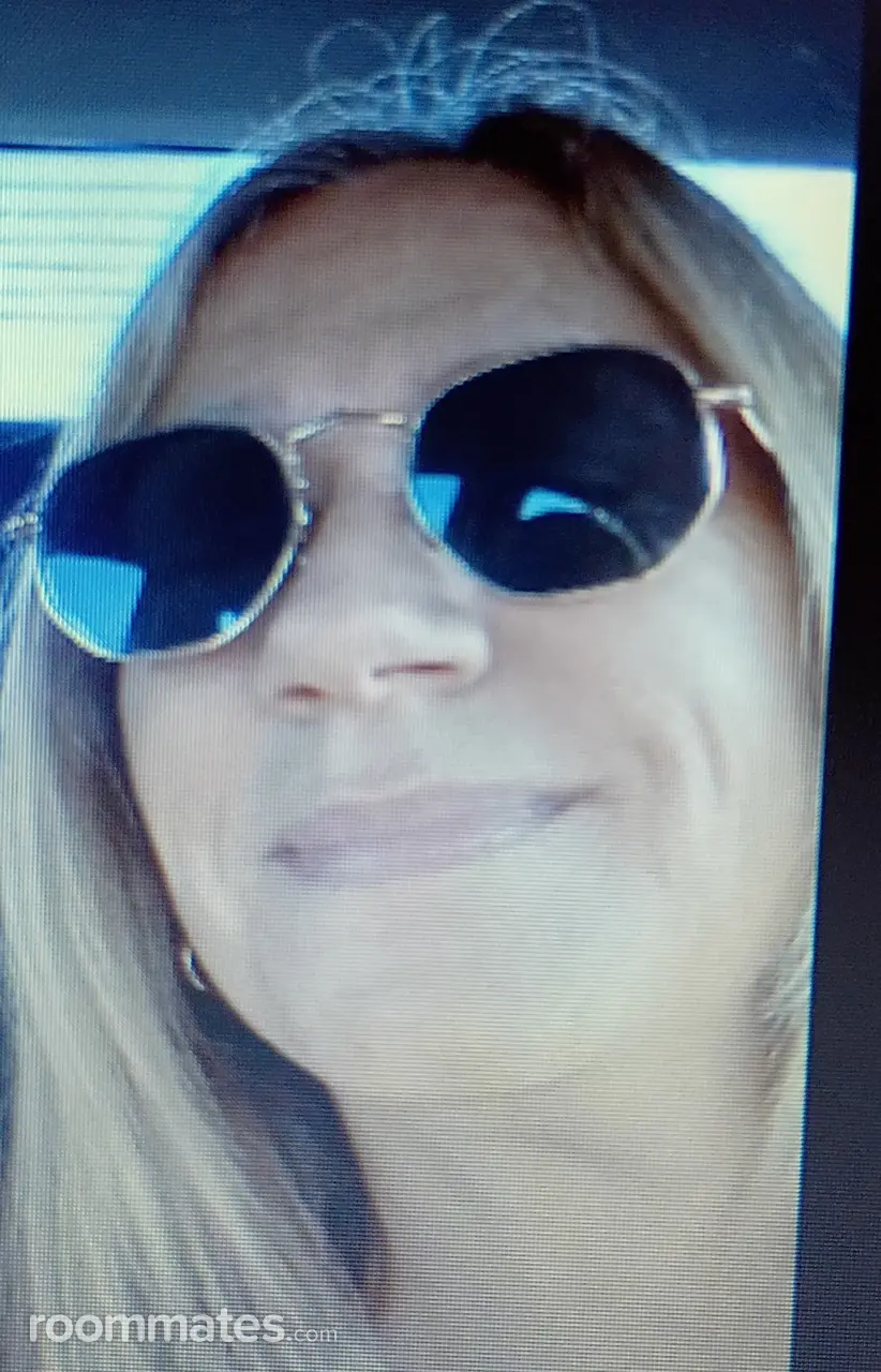 Profile photo 1 of 1