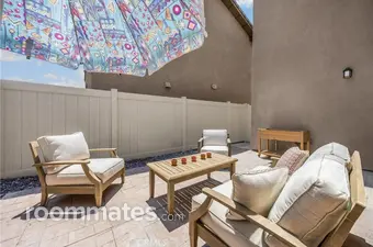 Room for rent in Ontario, CA $1100, house