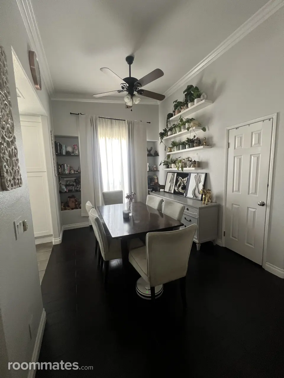 Profile photo 4 of 12