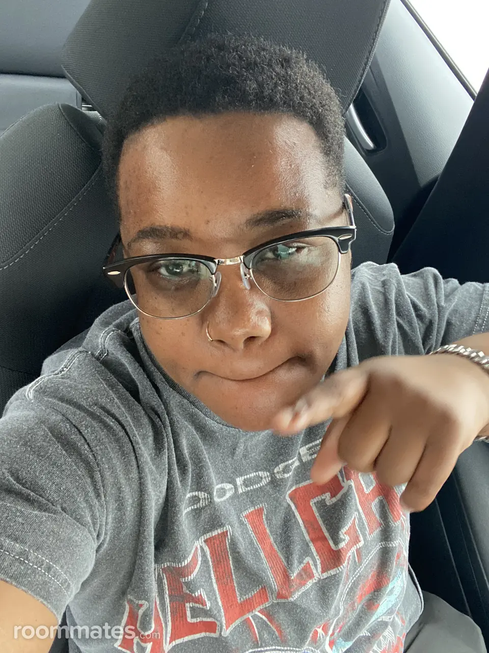 Profile photo 1 of 2