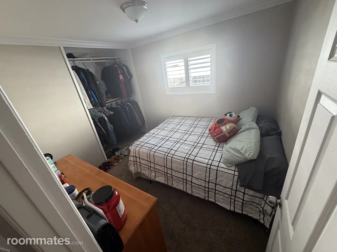 Profile photo 2 of 4