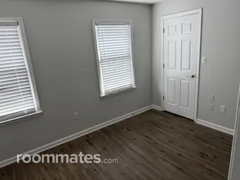 Room for rent in Athens, GA $850, condo