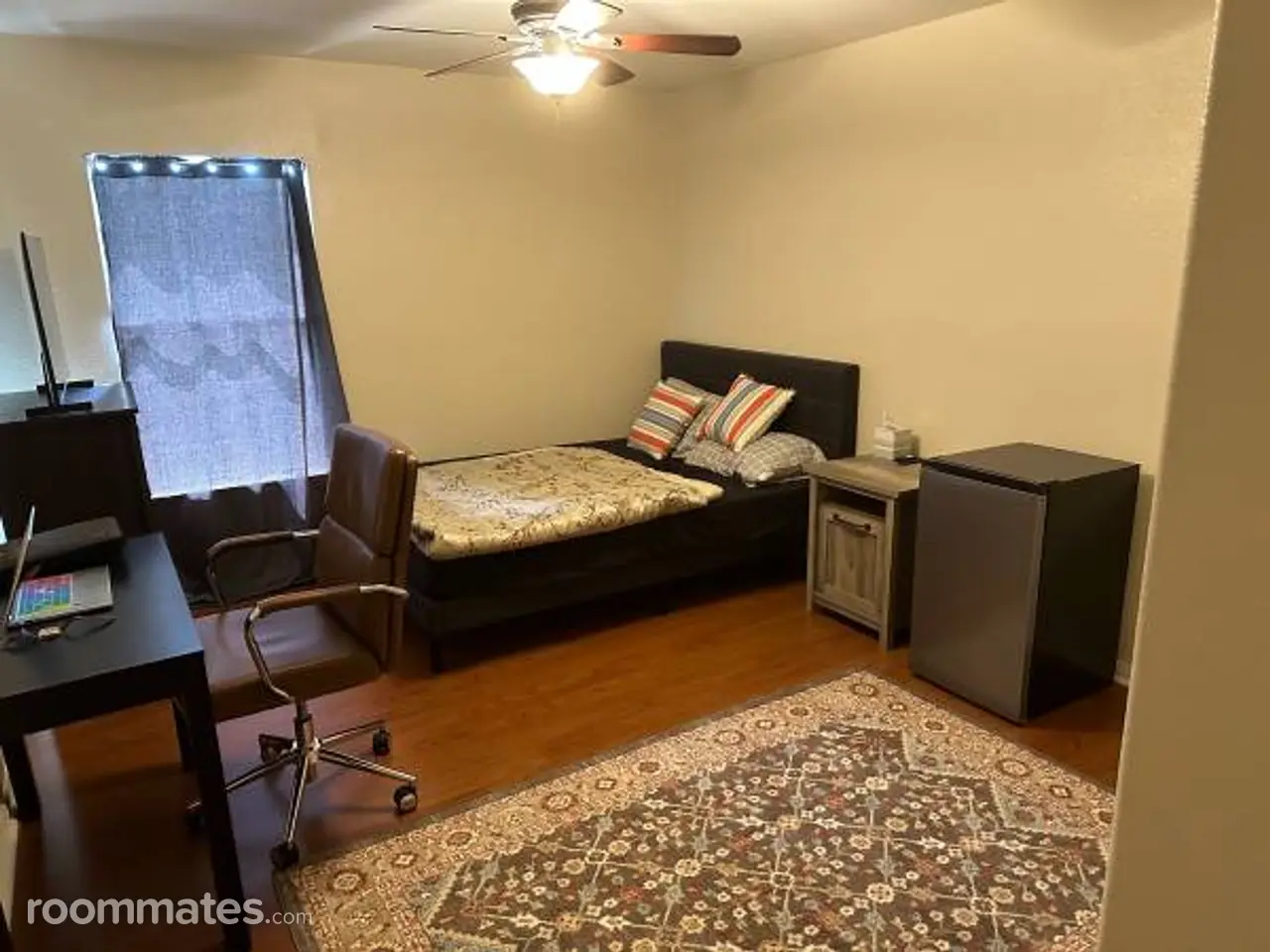 Profile photo 4 of 6