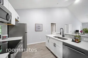 Room for rent in Tallahassee, FL $950, apartment