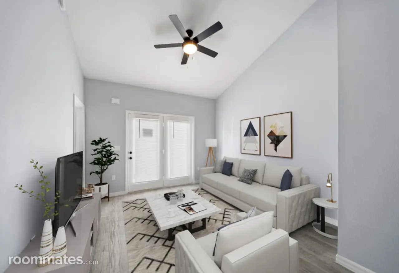 Profile photo 1 of 8