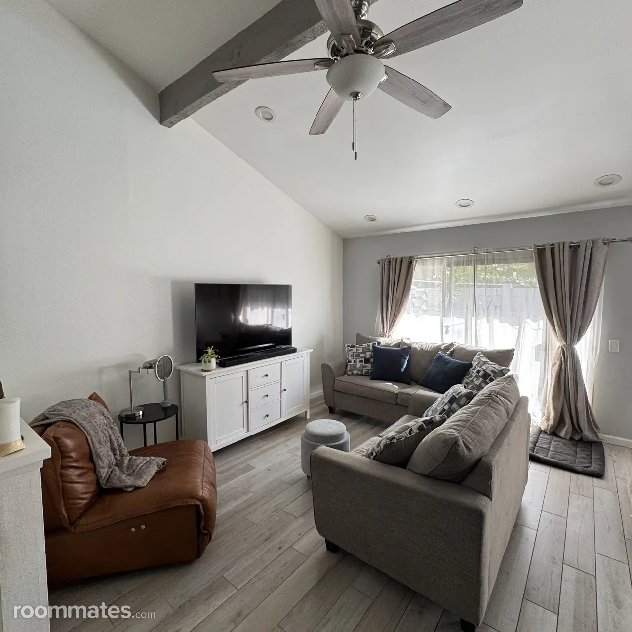 Profile photo 2 of 7