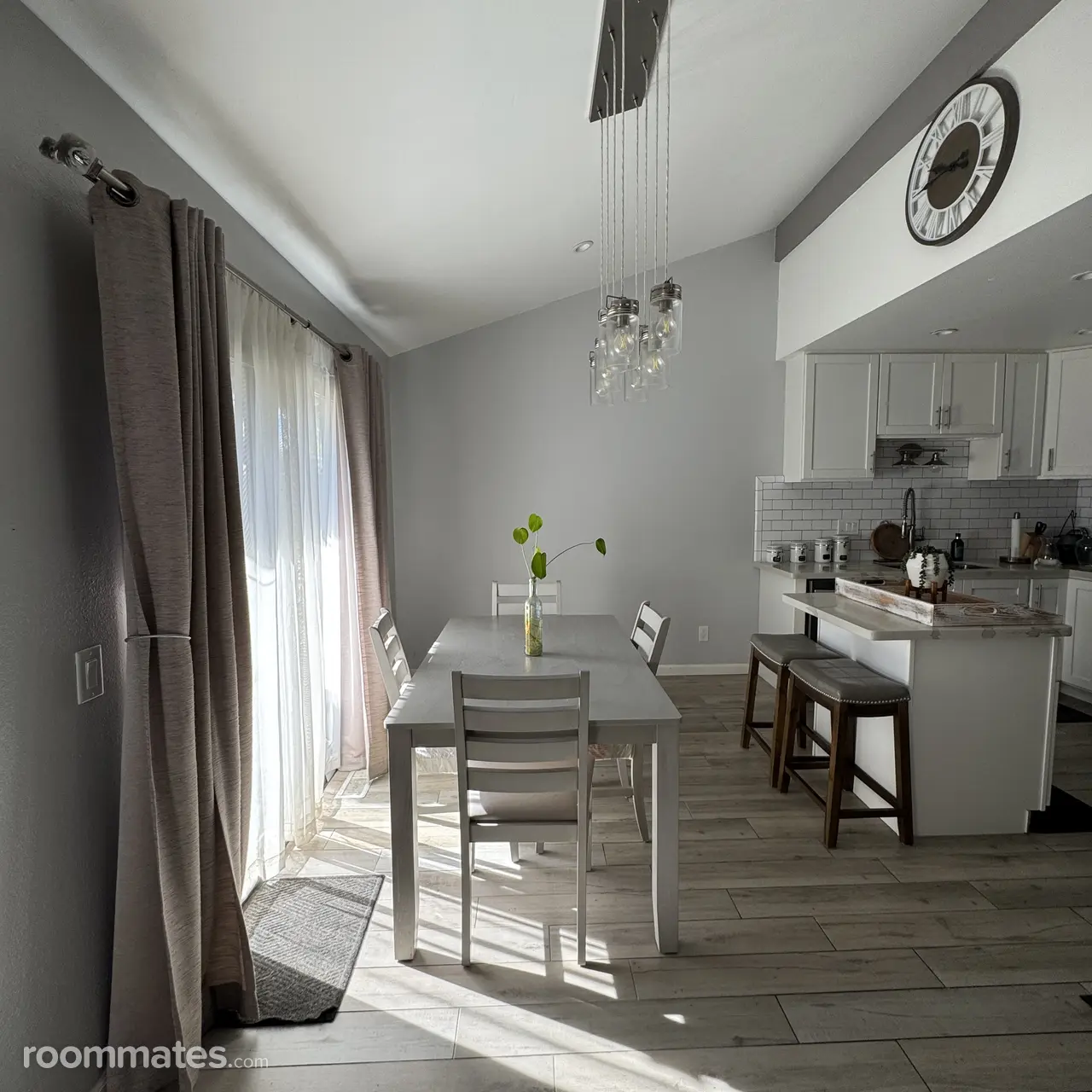 Profile photo 6 of 7