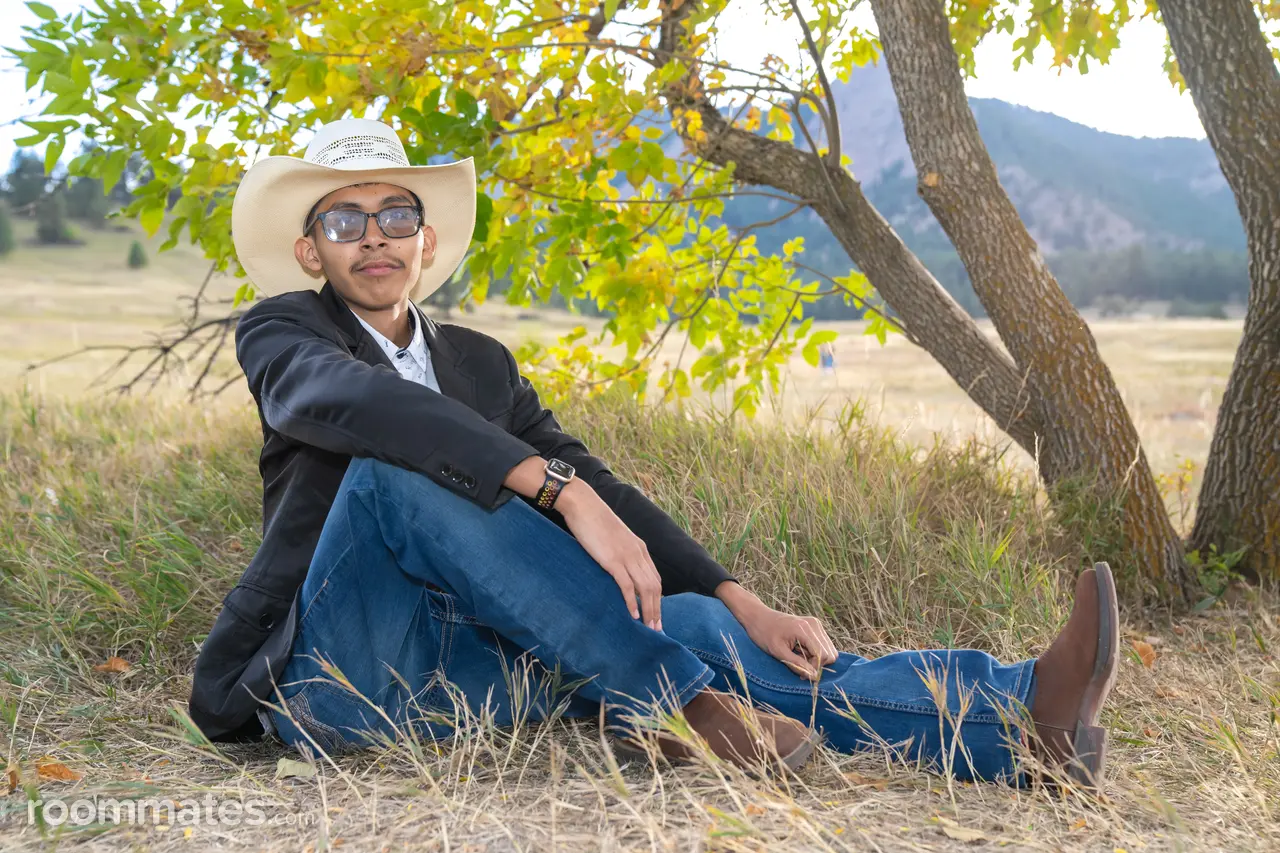 Profile photo 1 of 1