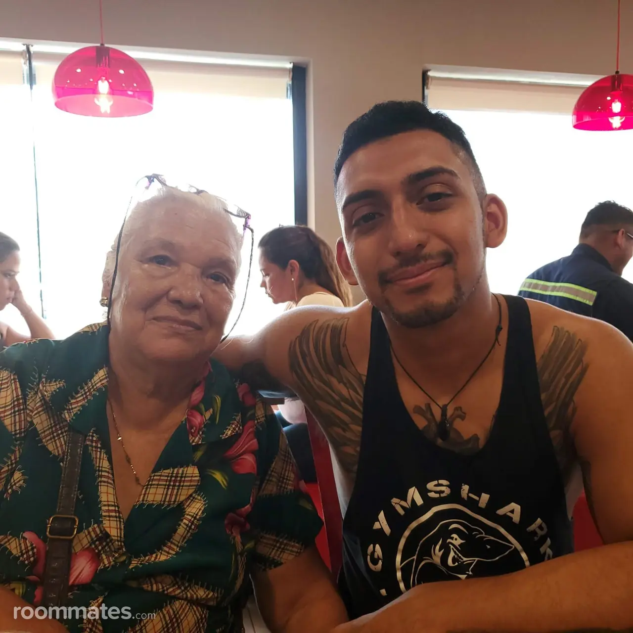 Profile photo 3 of 6