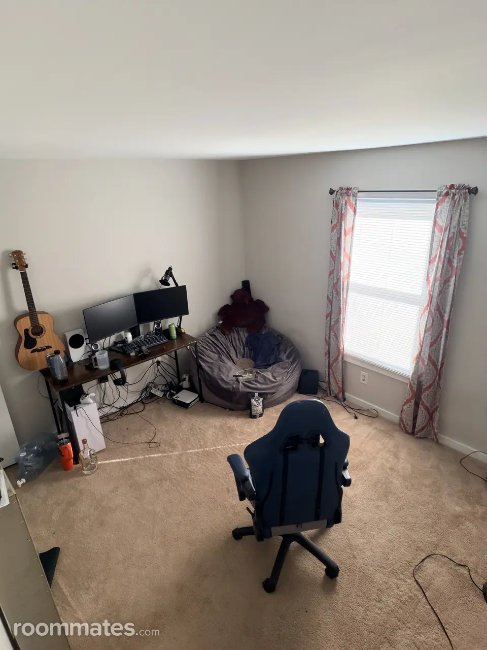 Profile photo 1 of 2