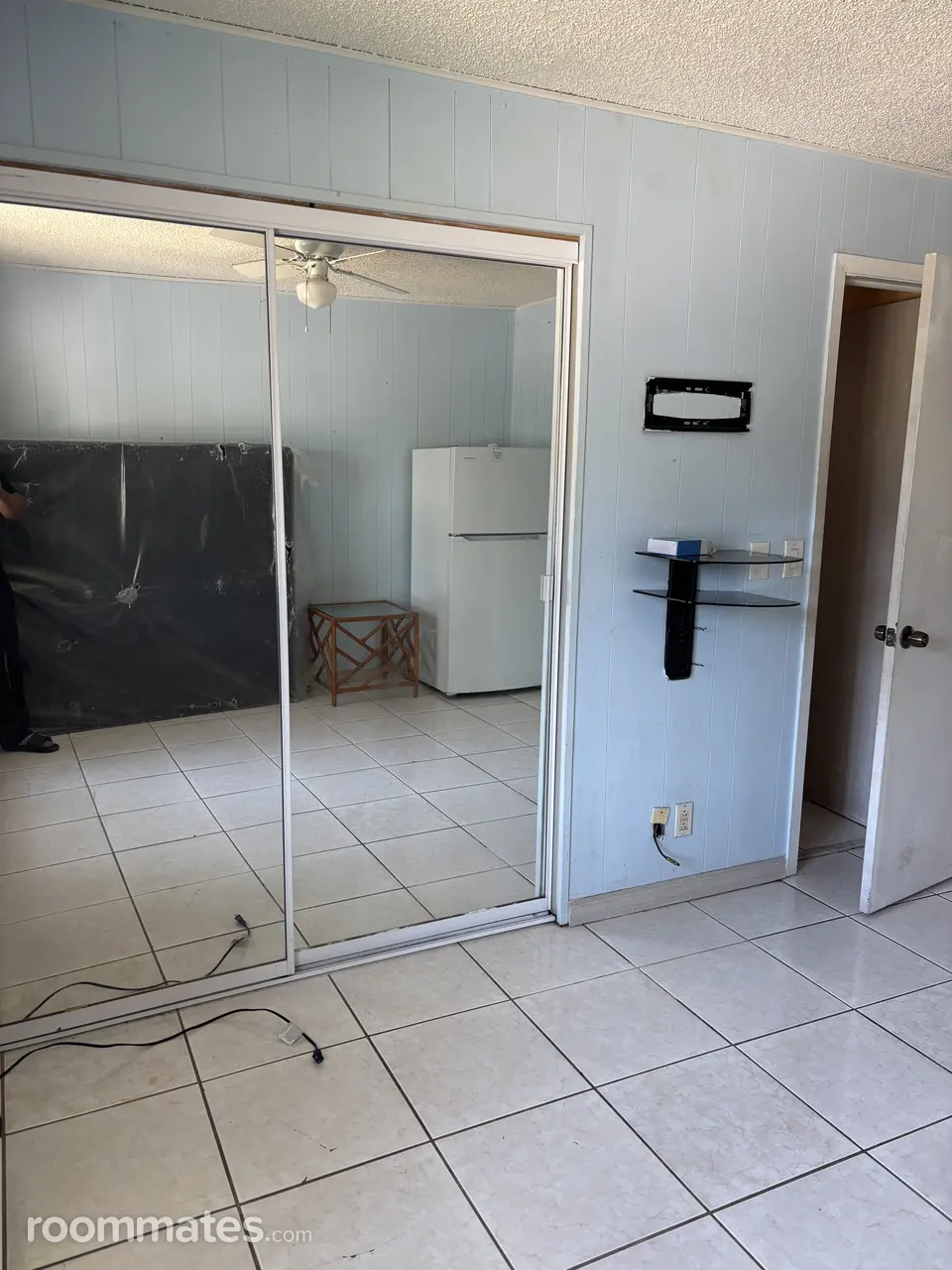 Profile photo 4 of 6