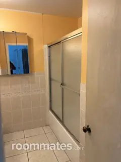 Room for rent in North Lauderdale, FL $950, townhouse