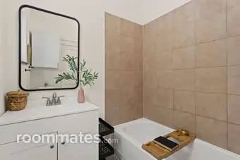 Room for rent in Denver, CO $867, townhouse