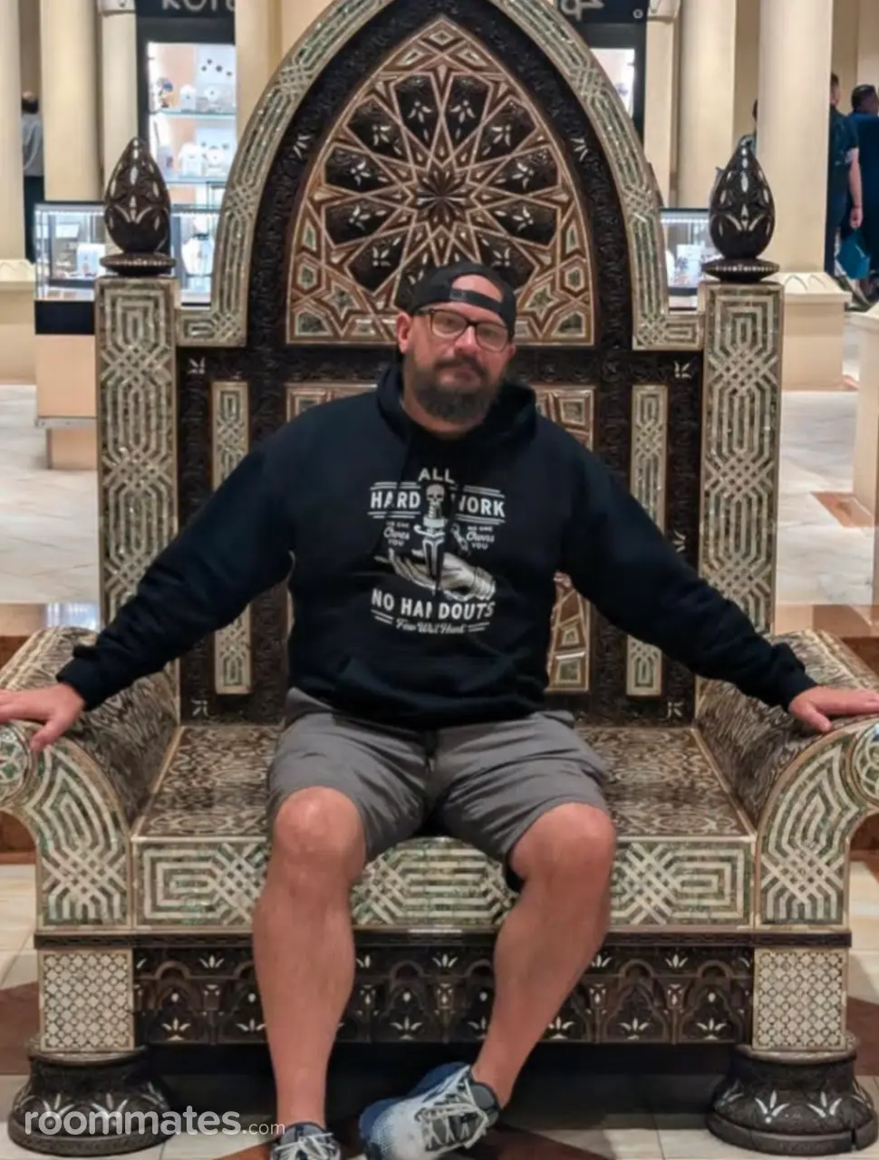 Profile photo 1 of 1