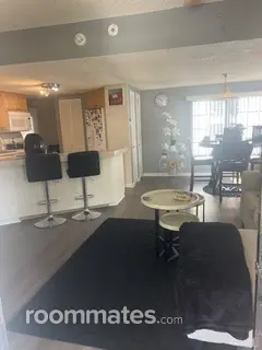 Room for rent in Hallandale Beach, FL $800, house