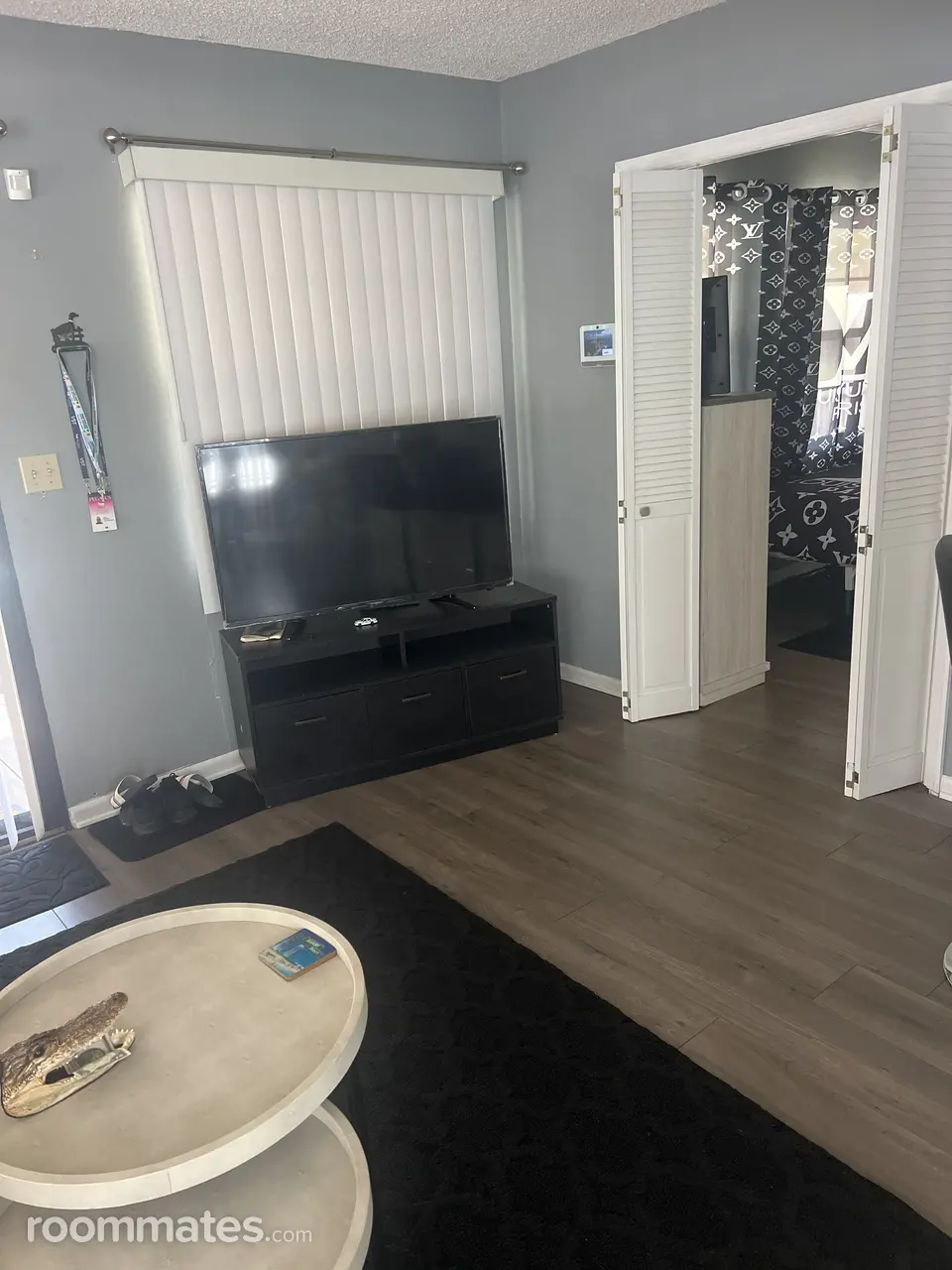 Profile photo 3 of 21