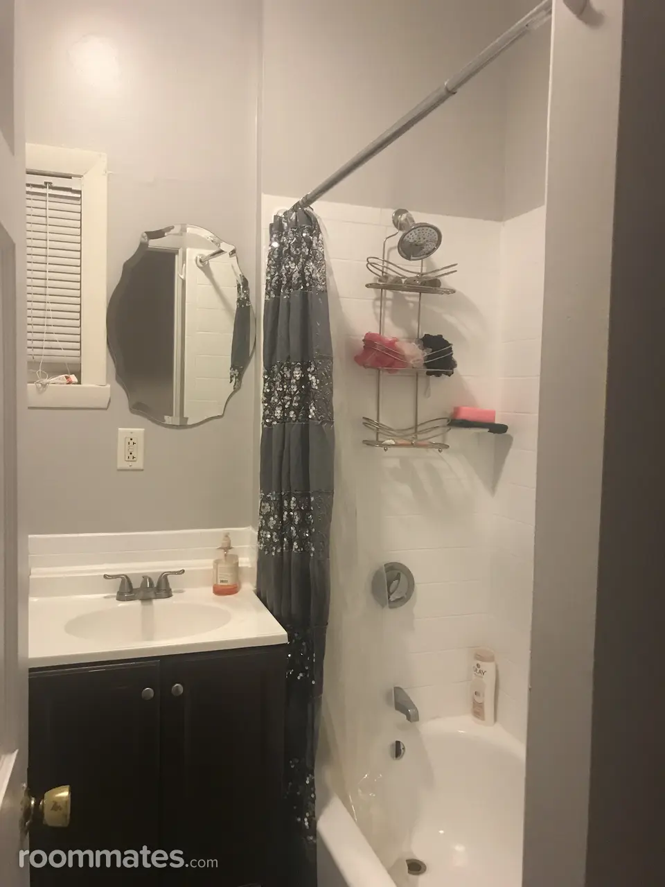 Profile photo 4 of 5